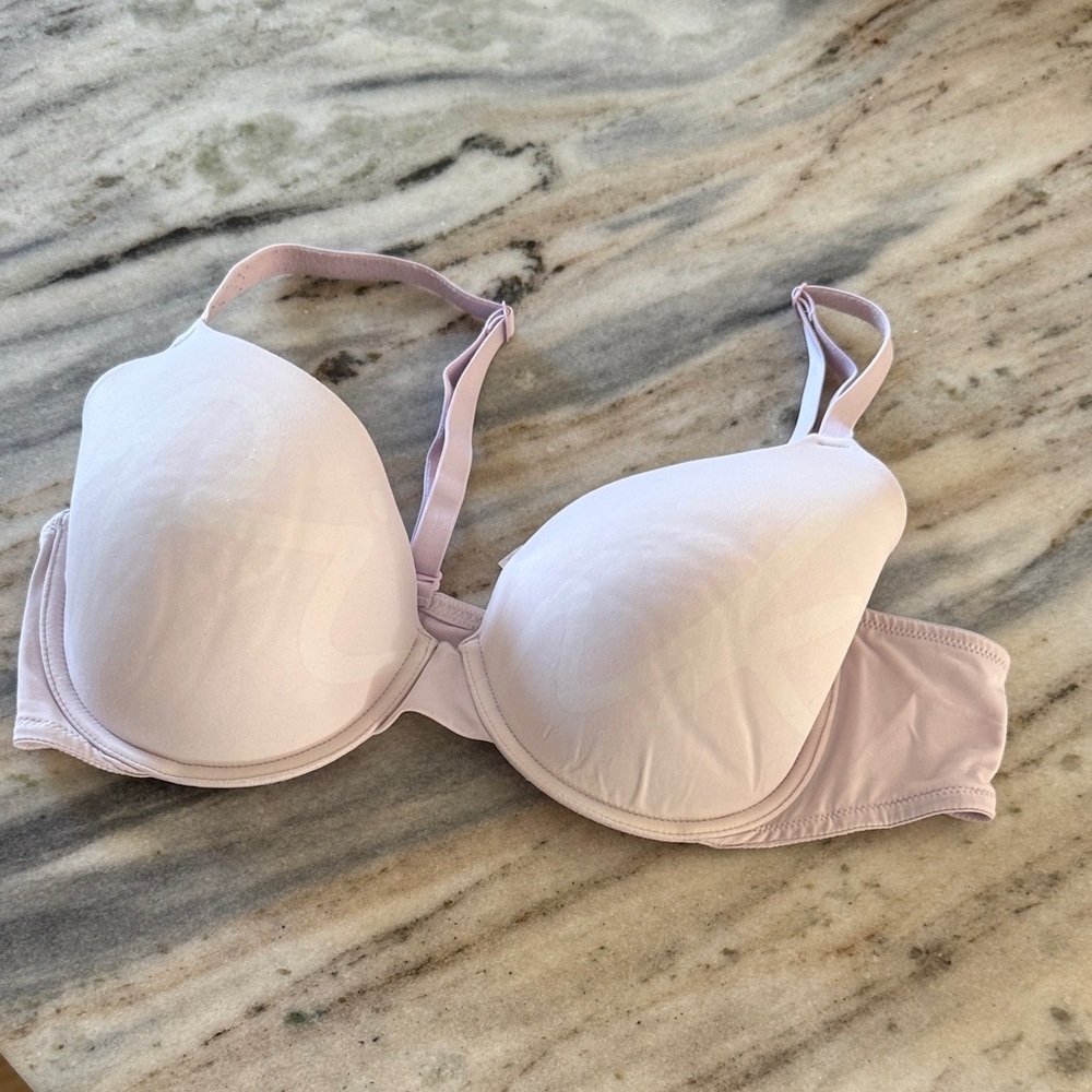 PINK Victoria Secret Wear Everywhere TShirt  Lavender Underwire Bra SZ 40C